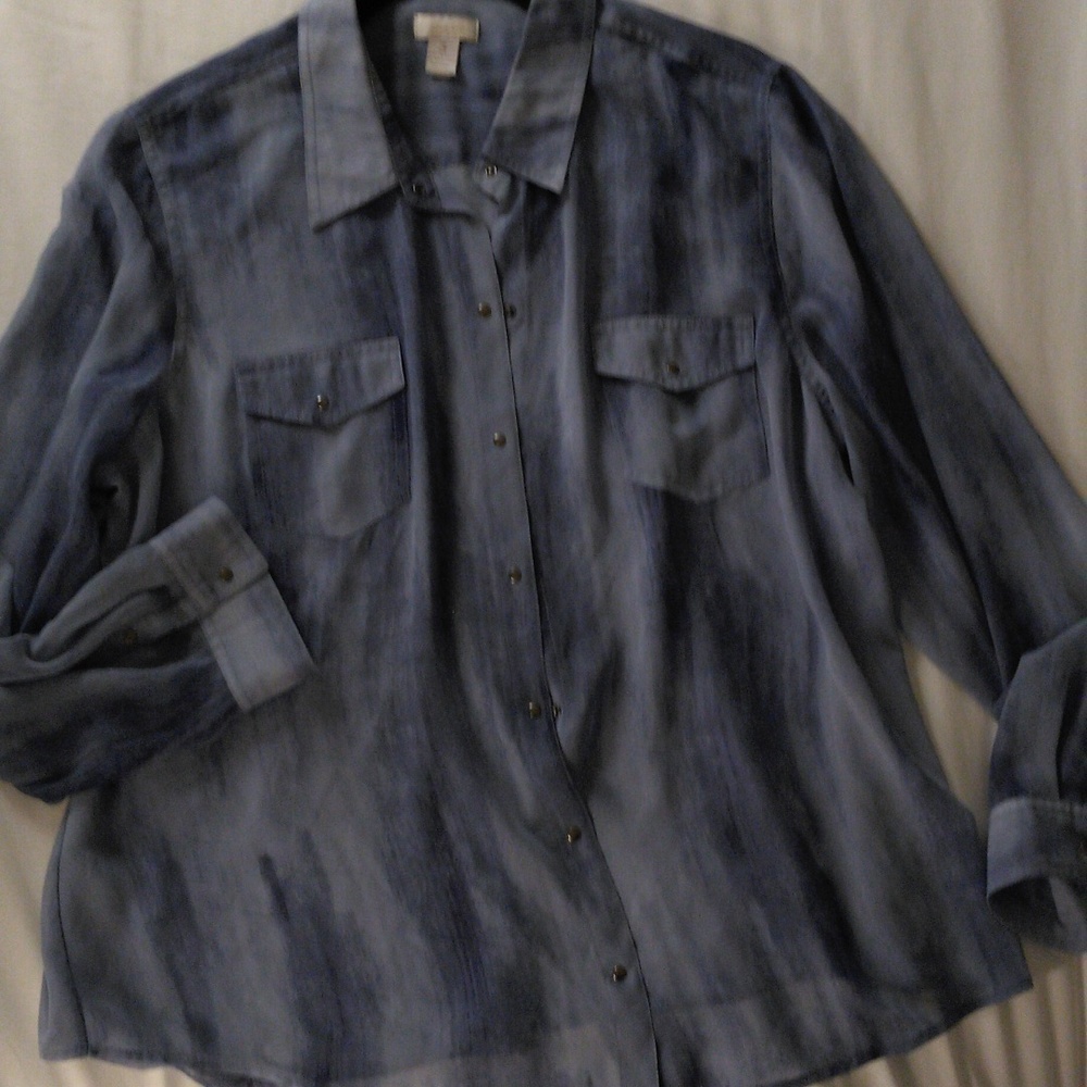 Chico's blouse shades of blue streak.